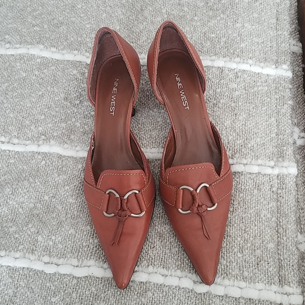Nine West Pointed Toe Kitten Heels